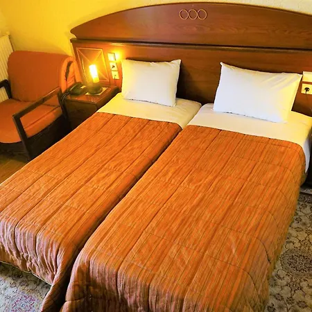 Chania Otel